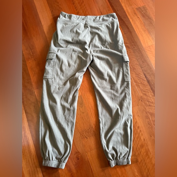 Green/gray joggers - Picture 4 of 4